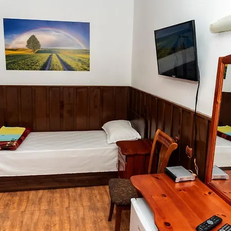 Семеен Хотел Джамура Otel Bachkovo