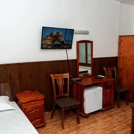 Otel Семеен Хотел Джамура *